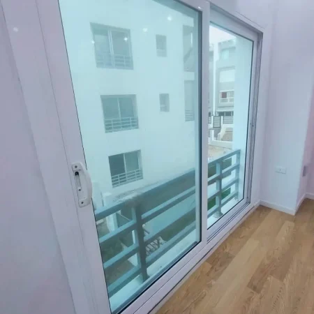 ازالة الاستيكر من الالوميتال - شركة ازالة استيكر - ازالة الاستيكرات