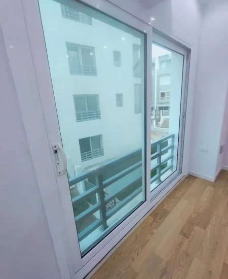 ازالة الاستيكر من الالوميتال - شركة ازالة استيكر - ازالة الاستيكرات